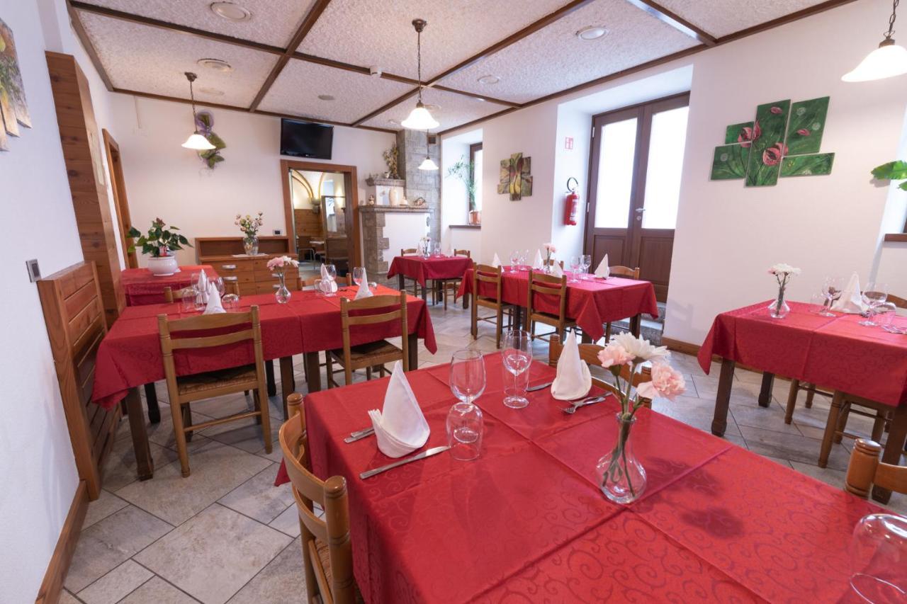 Hotel Del Negro Sùtrio Zewnętrze zdjęcie