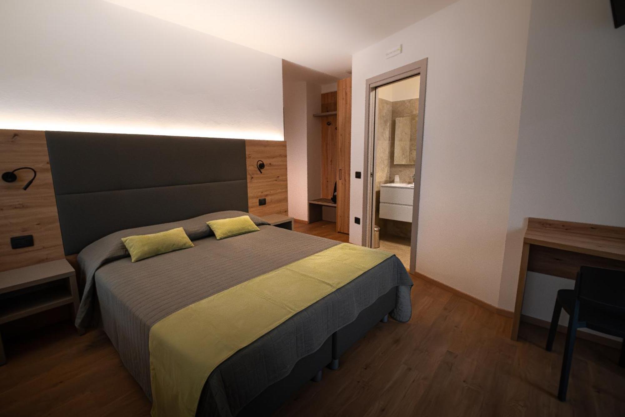 Hotel Del Negro Sùtrio Zewnętrze zdjęcie